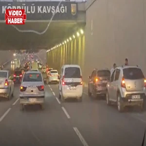 Şanlıurfa’da akşam saatlerinde alt geçitte araçlar çarpıştı!