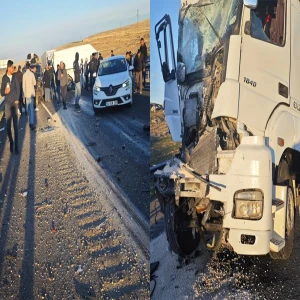 Şanlıurfa'da feci kaza! 2 otomobil ile ticari kamyonet çarpıştı: Yaralılar var...