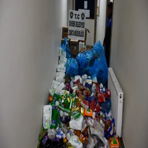 Siverek’te tonlarca bozuk ürün piyasadan toplandı!