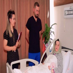 Şanlıurfa’da karın ağrısıyla hastaneye başvurdu! İçinden çıkan kitleye inanamadı