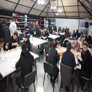 Eyyübiye’de Ramazan ruhu sofralarda can buluyor!