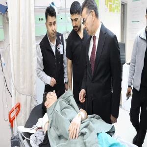 Başkan Bucak saldırı sonrası hastanede yaralıları ziyaret etti