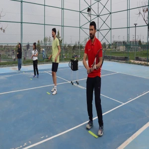Eyyübiye’de tenisle tanışma fırsatı! Ücretsiz kurs desteği