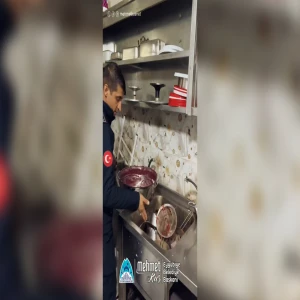 Şanlıurfa'da zabıta denetiminde mide bulandıran manzara!