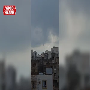 Şanlıurfa’da dev bir hortum oluştu