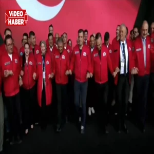 Şanlıurfa’da unutulmayacak anlar: Bakan Kacır'dan Selçuk Bayraktar’a halay şov…