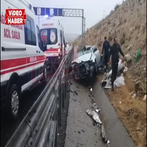 Şanlıurfa'da otoyolda feci kaza! Otomobil yoldan çıktı: Yaralılar var