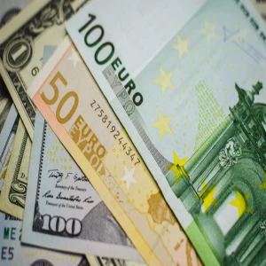 Döviz mevduatlarında tarihi artış: 51,2 milyar dolar