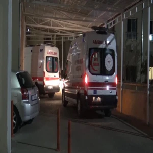 Şanlıurfa'nın ilçesinde gençler kaza yaptı: 2'si ağır 4 yaralı!