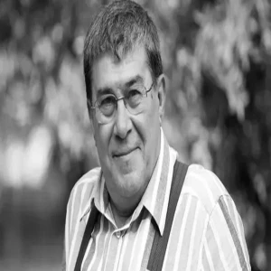 Türk tiyatrosunun usta ismi hayatını kaybetti!