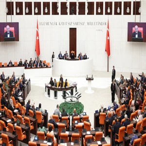 TSK ile ilgili düzenlemeleri de içeriyor... Kanun teklifi Meclis'te kabul edildi