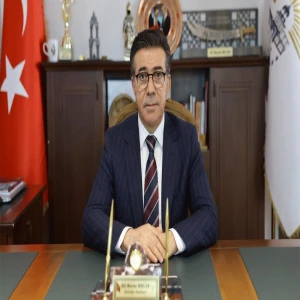 Başkan Bucak: Kadir Gecesi’nin tüm İslam coğrafyasına barış ve huzur getirmesini diliyorum