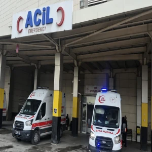 Şanlıurfa'da korkunç olay: Damdan düşen küçük çocuk ağır yaralı