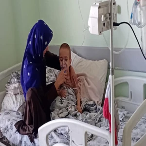 Şanlıurfa bu annenin sesini duymalı: Engelli çocuğuyla ortada kaldı