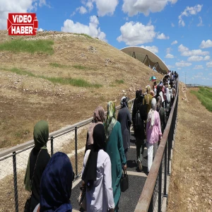 Haliliye'de Anneler Günü’ne özel anlamlı kutlama