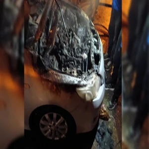 Şanlıurfa’da alevler otomobili sardı! Büyük hasar aldı