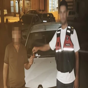 Şanlıurfa’da sıra dışı hırsızlık! Aracını çaldı, yerine başka araç bıraktı