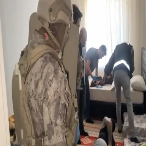 Elazığ'da kurşunlama, Şanlıurfa'da operasyon! Çok sayıda gözaltı...