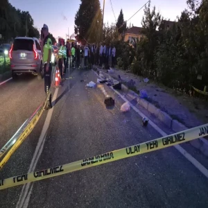 Düzce'deki korkunç kazada 4 ölü, 9 yaralı! Şanlıurfa'dan çalışmak için gitmişlerdi...