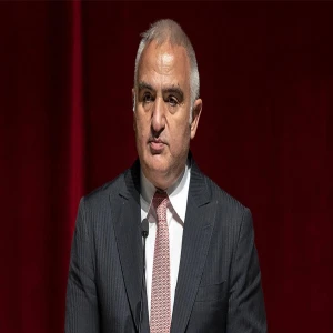 Kurban Bayramı tatili 9 gün mü olacak? Bakan Ersoy'dan açıklama