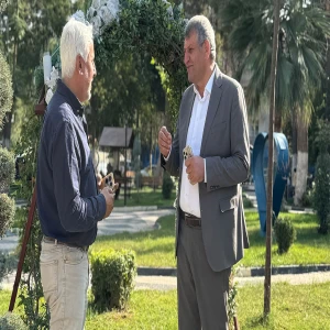 Başkan Ayhan’dan olay gönderme!  “Siyasi dinozorlar gidene kadar buradayım”