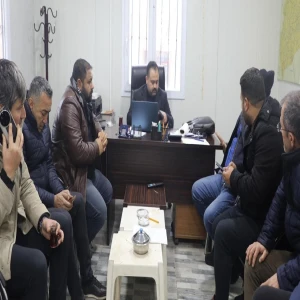 Viranşehir’de buzlanma riskine karşı tuzlama ekipleri devrede