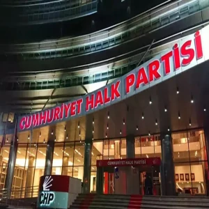 CHP'nin Kurultay davası ertelendi!