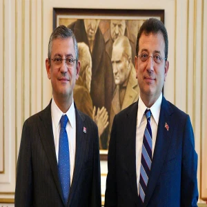 Özgür Özel'den İmamoğlu'na ziyaret!