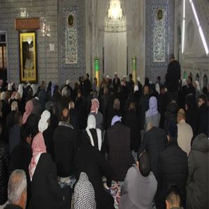 Şanlıurfa'da depremde hayatını kaybedenler için mevlit okutuldu