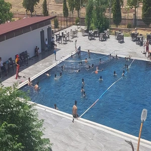 Viranşehir'de yaz müjdesi: Havuzlar kullanıma açıldı