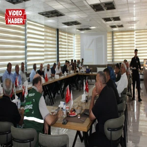 Bağımlılıkla mücadelede ortak adım: Yeşilay ve muhtarlar bir araya geldi