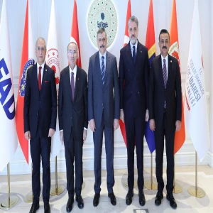 Şanlıurfa milletvekillerinden Bakan Çiftçi’ye ziyaret!