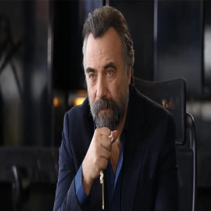 Ünlü oyuncu bu kez korkuttu: Hastaneye kaldırıldı