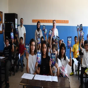 Siverek'te karne sevinci hediyelerle taçlandı