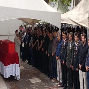 Şanlıurfa’da hayatını kaybeden Başkomiser Özbal, memleketinde toprağa verildi