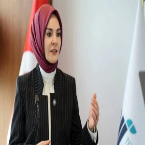 Bakan Göktaş: Eşi tarafından şiddete uğrayan kardeşimizin yanındayız