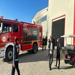 Şanlıurfa'da yangın: Çok sayıda ekip sevk edildi