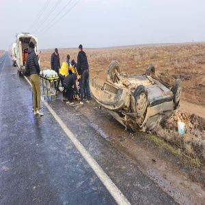 Şanlıurfa'da kontrolden çıkan otomobil şarampole devrildi: Yaralılar var...