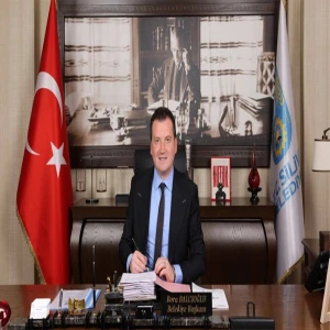 CHP'li belediyede sıcak saatler: Başkan dahil 17 gözaltı
