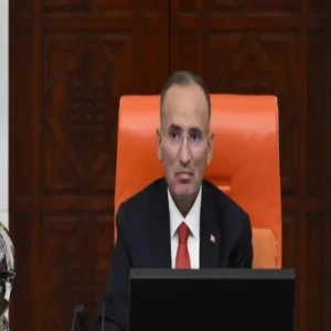 Bekir Bozdağ'dan flaş istifa! Görevini bıraktı