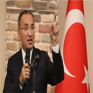 Bekir Bozdağ’dan çok sert sözler! “Haddini bilmez densizlerin…”