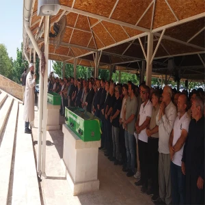 Şanlıurfa basın camiasının acı günü: Ömer Yılan dualarla uğurlandı