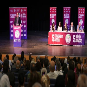DEM Parti'nin 5'inci Olağan Büyük Kongresi tamamlandı: Bakırhan ve Hatimoğulları yeniden...