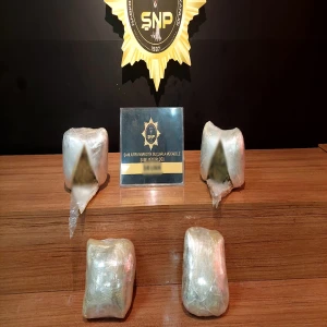 Şanlıurfa’da şüpheli araçtan parça parça 'zehir' çıktı!