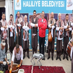 Haliliye Belediyesi TEKNOFEST’te hem tanıttı hem eğlendirdi
