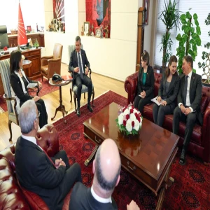 DEM Parti İmralı heyetinden CHP'ye ziyaret