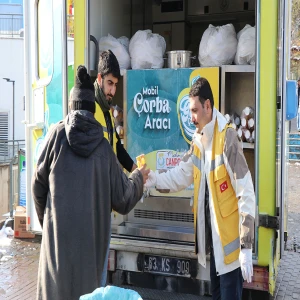 Haliliye’de karın ortasında sıcak dokunuş