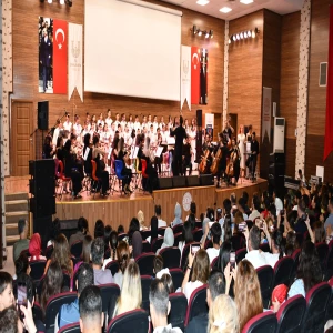 Şanlıurfa'da Anneler Günü’nde özel dev konser: 70 kişilik ekip sahne alacak