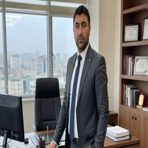 Ulusoy: Mevlid Kandili’nin sevgi, kardeşlik ve dayanışmamızı güçlendirmesini diliyorum