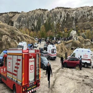 Kapadokya’da peri bacası çöktü! Valilikten açıklama geldi: 2 ölü, 1 yaralı